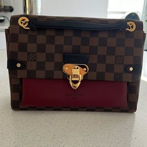LuisVuitton Vavin PM Handbag Burgundy. Amazing condition. Pics are not retouched